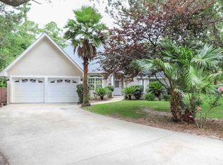2814 Oak Ridge Dr, Gulf Breeze, FL 32563
