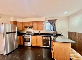 6812 17th Ave #1R, Brooklyn, NY 11204