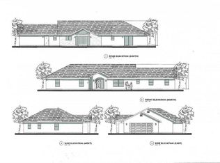 18400 Moro Rd, Salinas, CA 93907