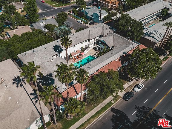 2nd image of 5008 Hazeltine Ave