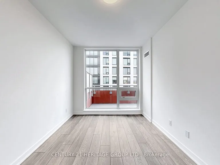 8888 Yonge St #708 — Photo 21
