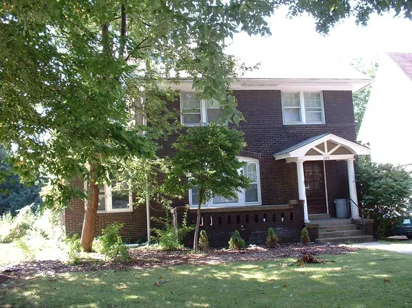 703 W Green St, Urbana, IL 61801