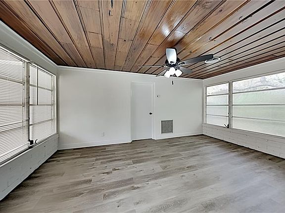 4th image of 4601 25th Ave N
