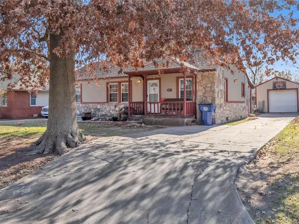 1217 W Warren St, El Reno, OK 73036
