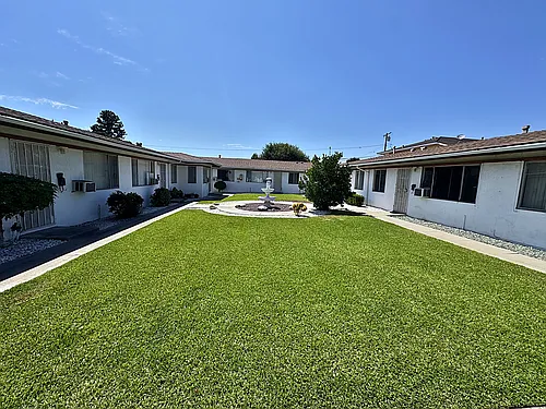 407 Violet Ave #E Photo 1 407 Violet Ave #E Photo 1