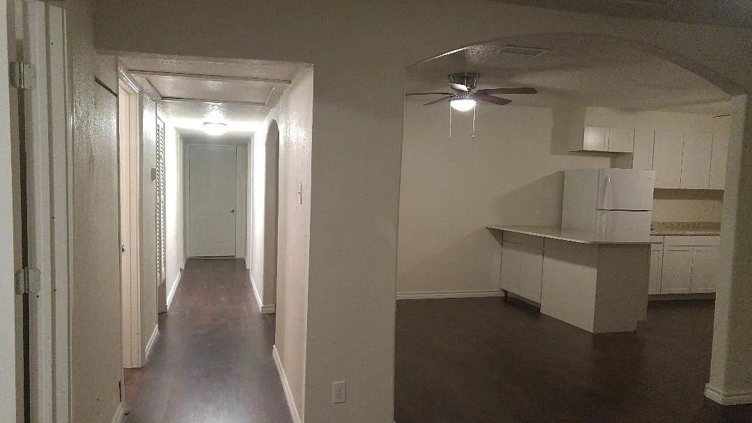3 bed, 1482 sqft, $2,500 — Photo 2