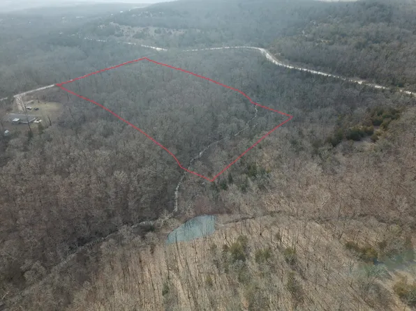 000 Oak Ridge Drive, Mountain Grove, MO 65711