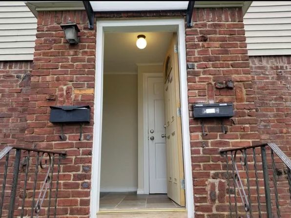 83 Macarthur Ave #1