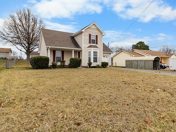 3rd image of 3437 Kingfisher Dr