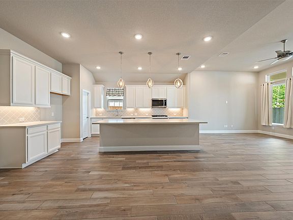 5th image of 21335 Sierra Point Ln