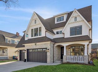 502 S Fairview Ave, Elmhurst, IL
