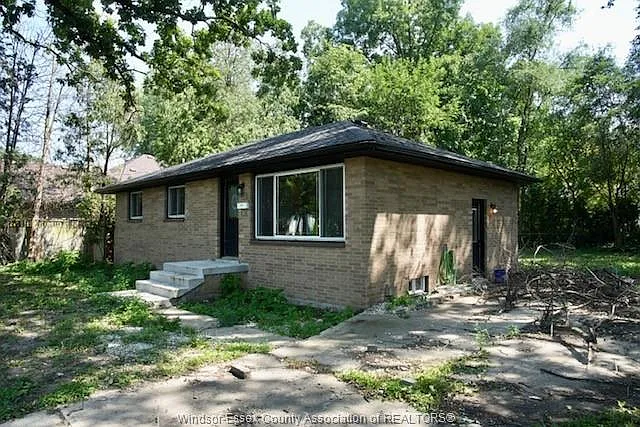 3 bed, 3.0 bath, $2,600 — Photo 4