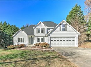 3445 Clarks Bridge Xing, Gainesville, GA 30506