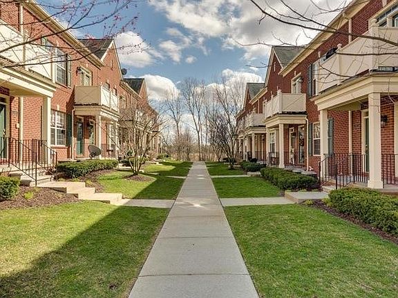 Front lawn area