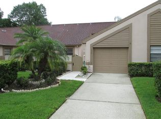 3984 Mermoor Dr, Palm Harbor, FL 34685