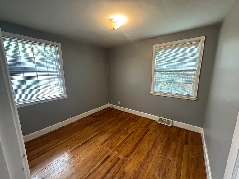 701 S Ott Rd — Photo 10