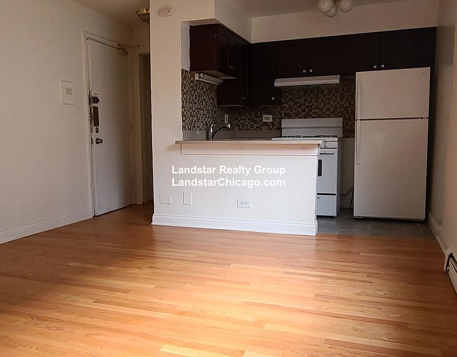 1st image of 3710 N Pine Grove Ave APT 520