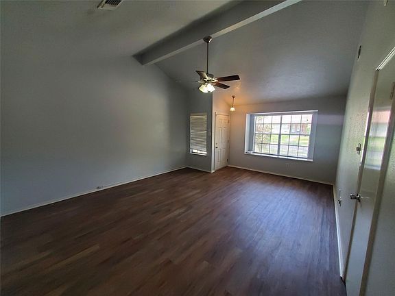 4th image of 2306 Spring Dusk Ln