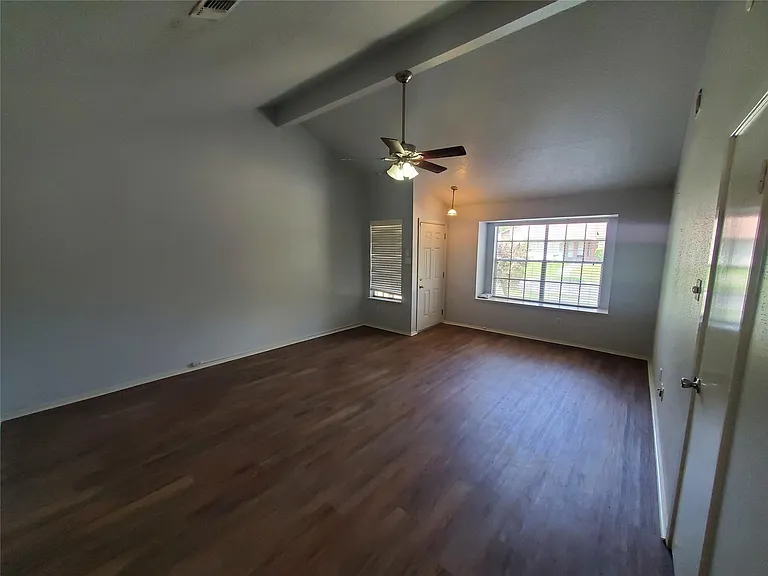 2306 Spring Dusk Ln — Photo 4