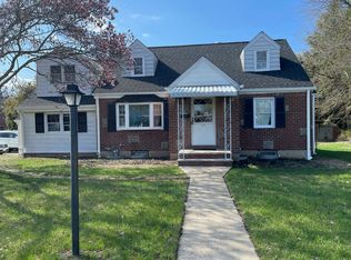 41 Locust Ave #2, Emerson, NJ 07630
