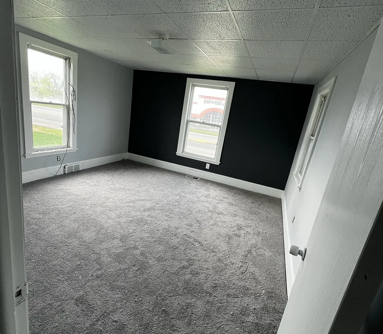 2 bed, 750 sqft, $1,400 — Photo 1
