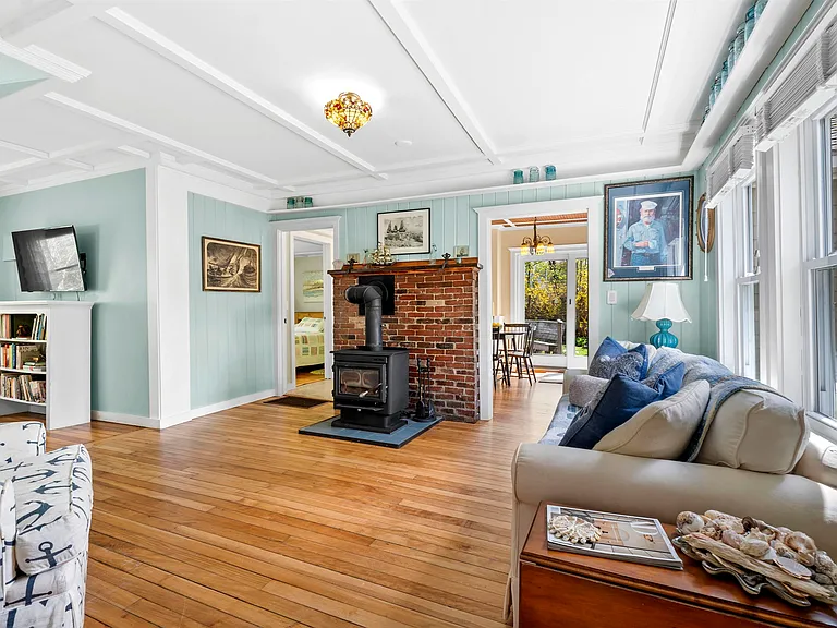 17 Elizabeth St — Photo 9