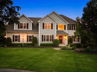 10 Brook Hill Rd, Sturbridge, MA 01566