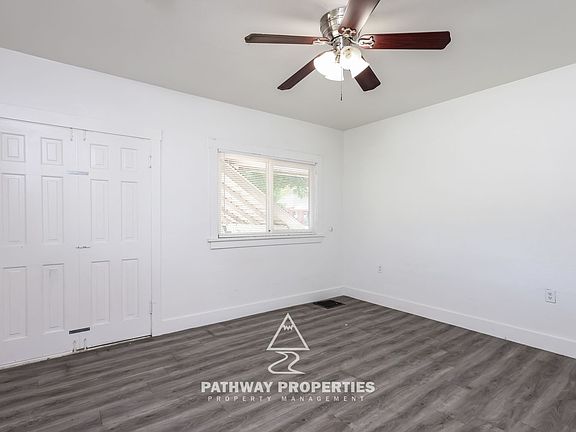2nd image of 785 28th St #785