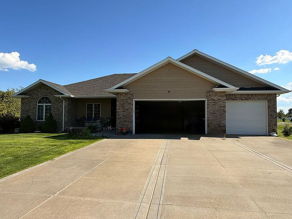 1st image of 654 E Tumbleweed Ln