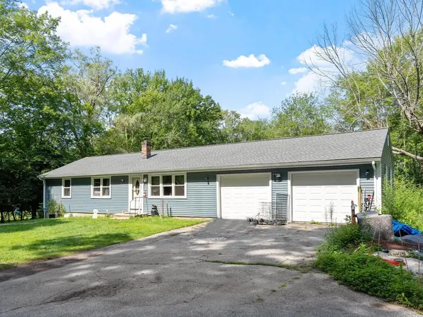 58 McIntyre Rd, Oxford, MA 01540