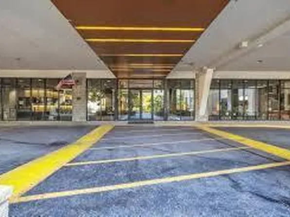 270 East Highland AVENUE Unit 843, Milwaukee, WI 53202