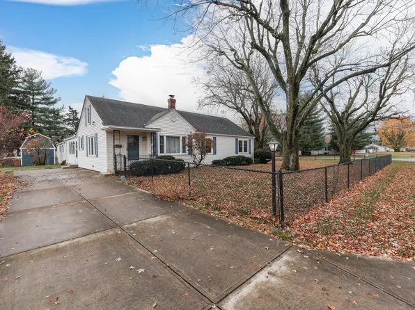 619 Parkway St, Whiteland, IN 46184