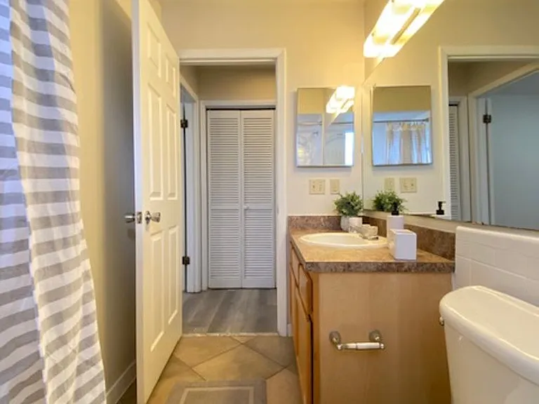 4125 SW 31st St — Photo 28