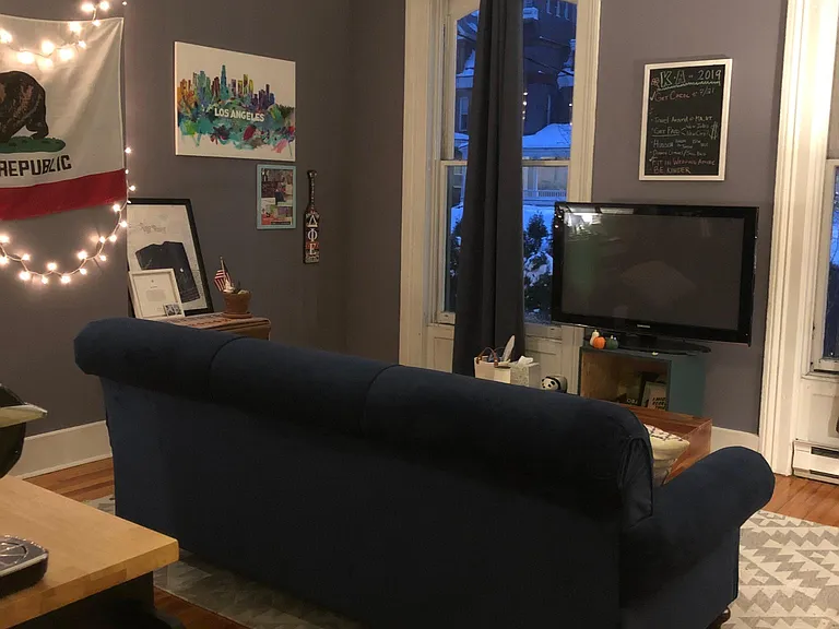 133 Eagle St #2 — Photo 1
