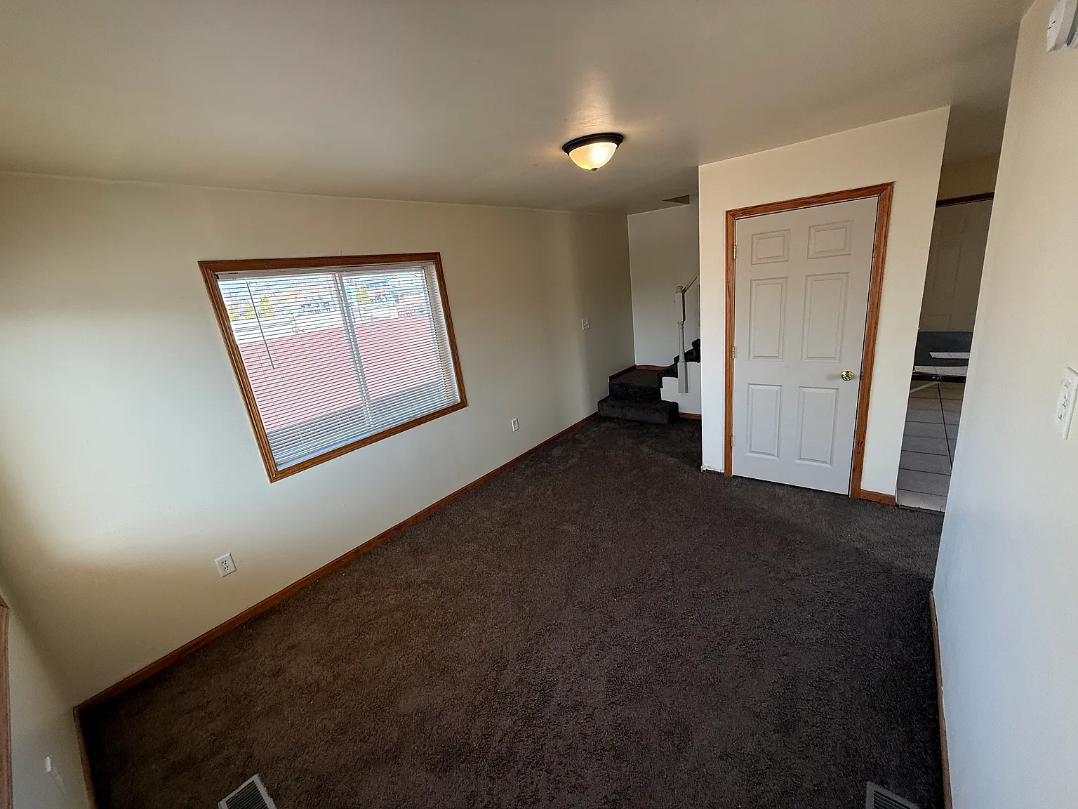 2 bed, 1100 sqft, $1,495 — Photo 2
