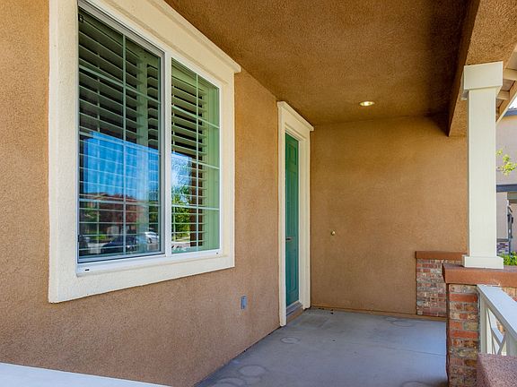 5th image of 40160 Emily Pl