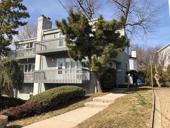 2nd image of 100 Orchard Beach Blvd APT B
