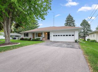 504 Walnut St, Beaver Dam, WI 53916