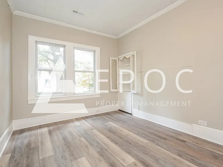 1010 Gordon St — Photo 12