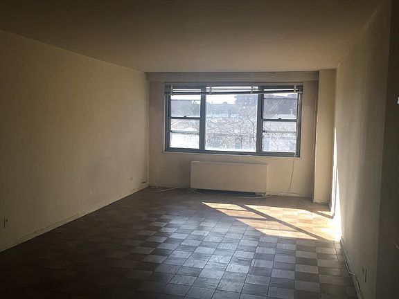 5th image of 61-20 Grand Centra Pkwy #Unit A 307