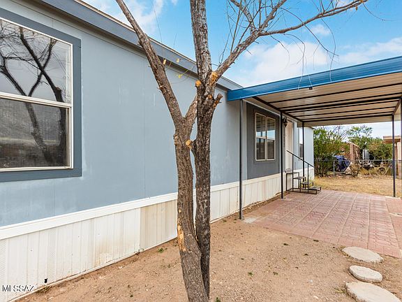 4th image of 9760 S Cactus Ln