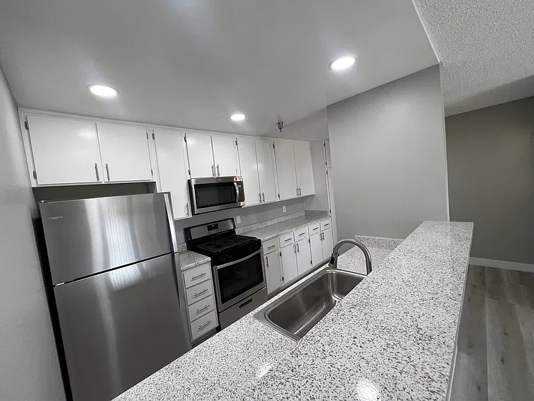 Park San Dimas Senior Apartments — Photo 5