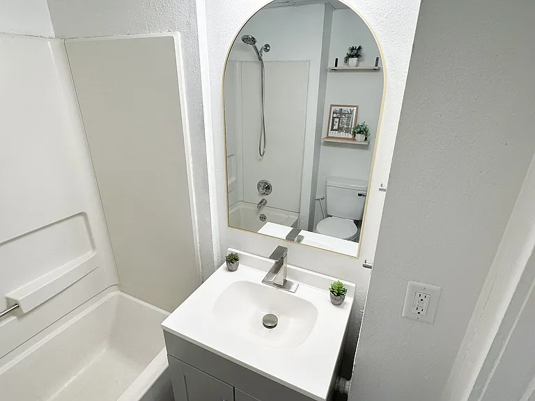 2600 Kingman Blvd #21 — Photo 19