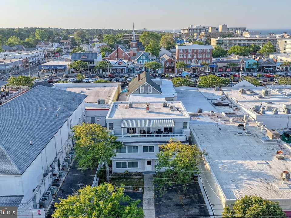 21 Wilmington Ave #3W, Rehoboth Beach, DE 19971 | Zillow