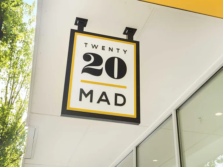 Twenty20 Mad — Photo 22