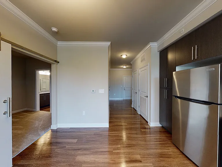 Clairmont at Trinity — Photo 99
