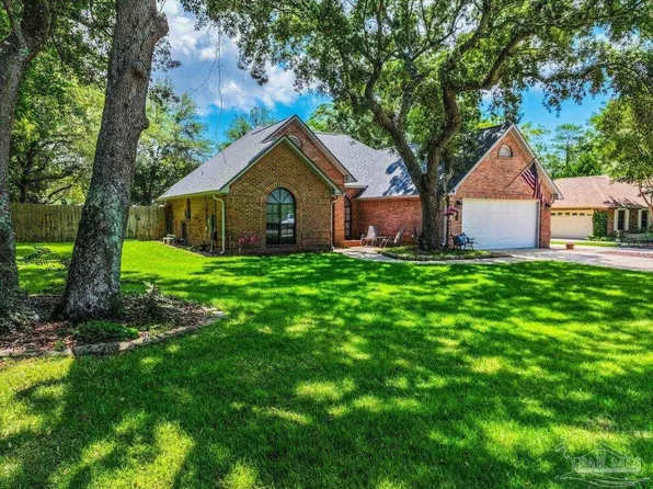2574 1st Ct, Navarre, FL 32566