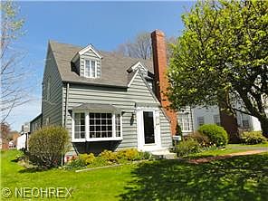 1st image of 36 Aylesboro Ave