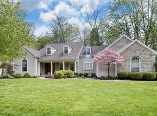 9340 Patriot Woods Ct, Dayton, OH 45458