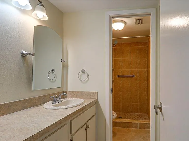 3399 Mermoor Dr #207 — Photo 17